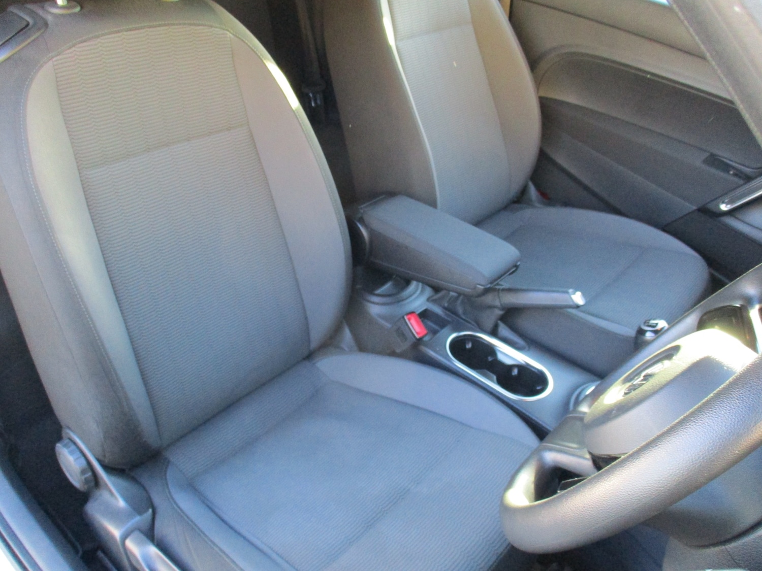 Used Volkswagen Beetle 2015 for sale - 77093795: Photo 10