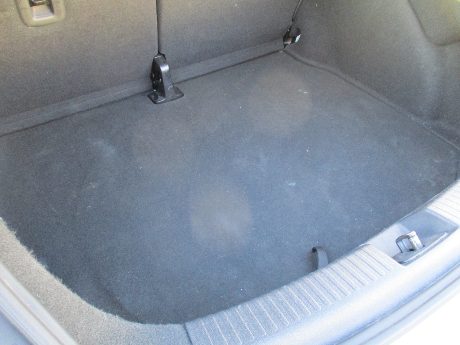 Used Volkswagen Beetle 2015 for sale - 77093795: Photo 16