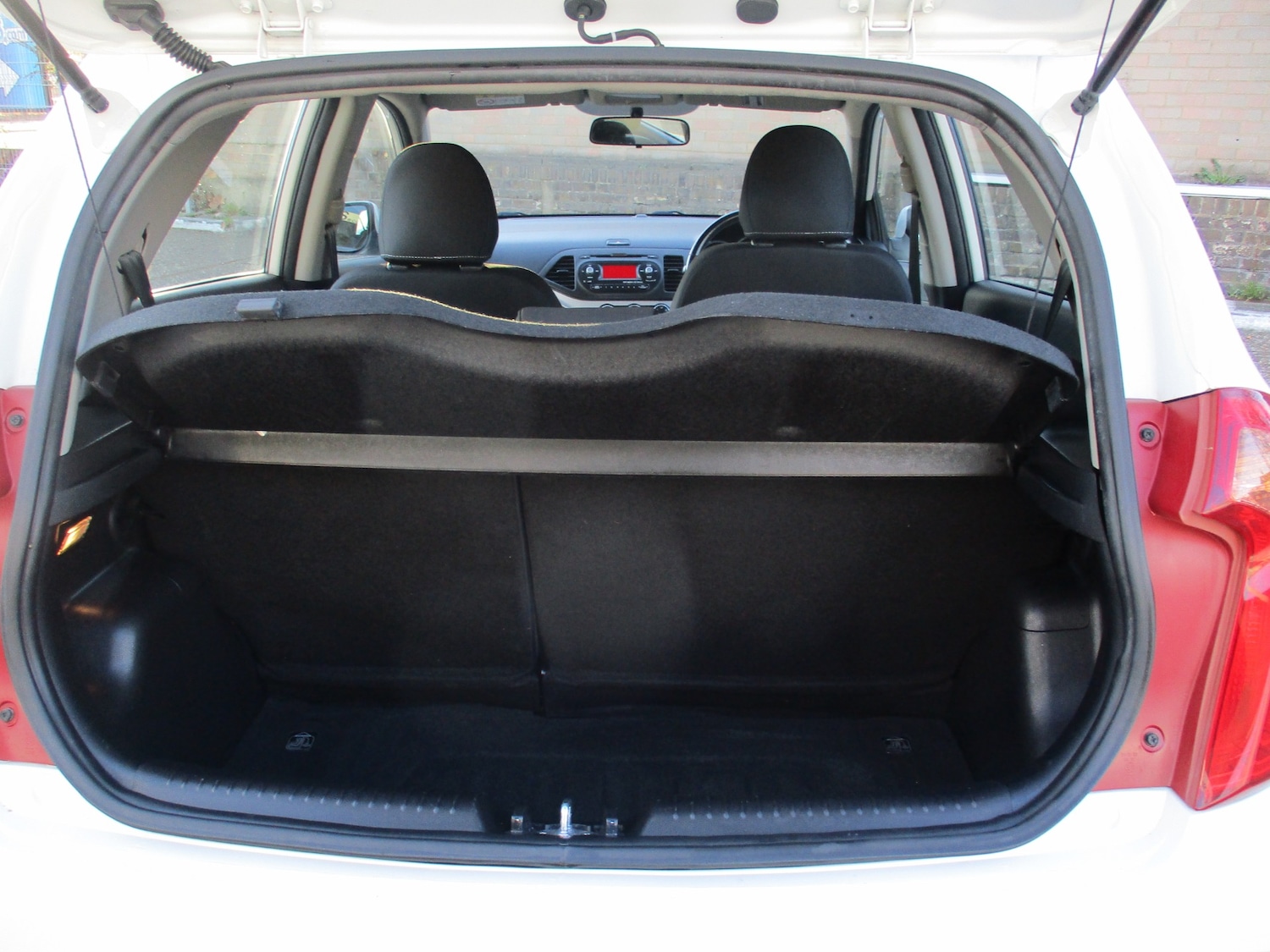 Used Kia Picanto 2014 for sale - 76651306: Photo 10