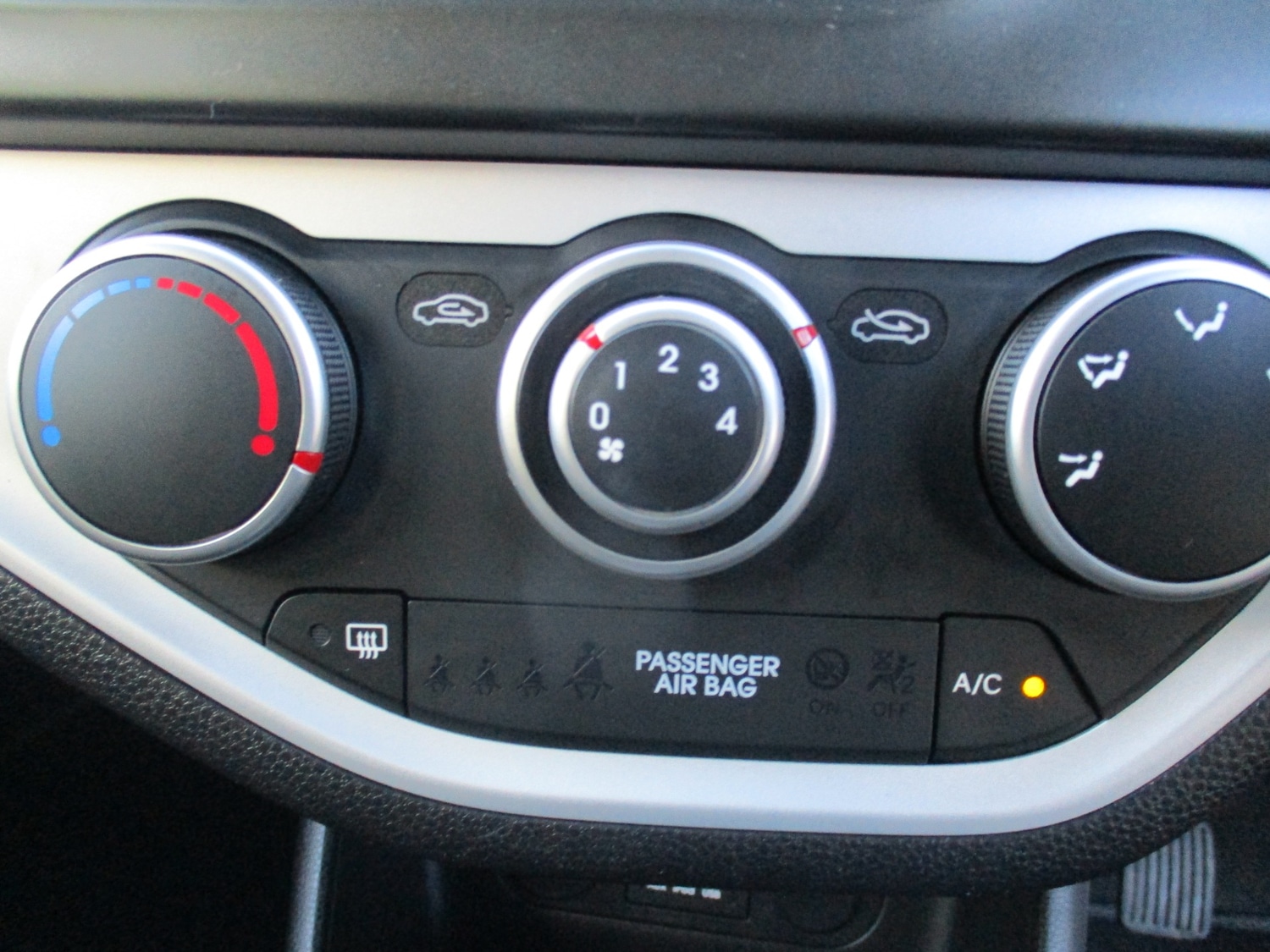 Used Kia Picanto 2014 for sale - 76651306: Photo 19