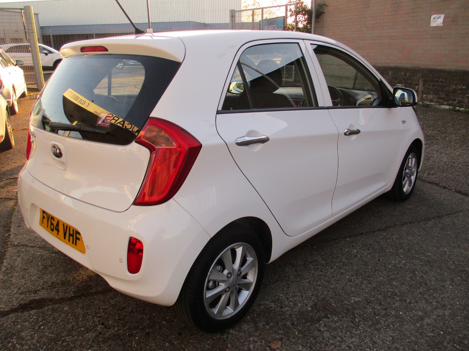 Used Kia Picanto 2014 for sale - 76651306: Photo 3