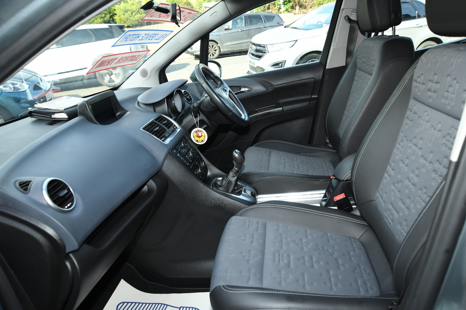 Used Vauxhall Meriva 2013 for sale - 76205588: Photo 9