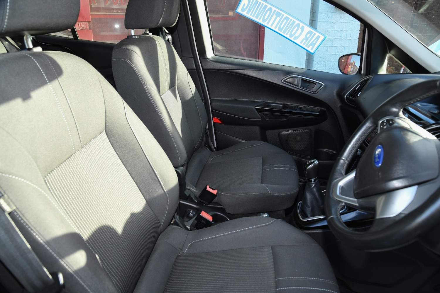 Used Ford B-MAX 2014 for sale - 76343968: Photo 4