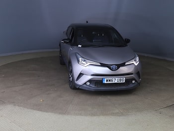 Used Toyota C-HR 2018 for sale - 79738524: Photo