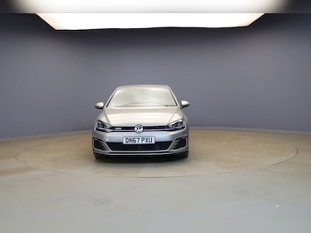 Used Volkswagen Golf 2017 for sale - 79587478: Photo