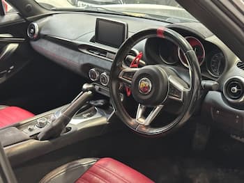 Used Abarth 124 Spider 2018 for sale - 79871234: Photo