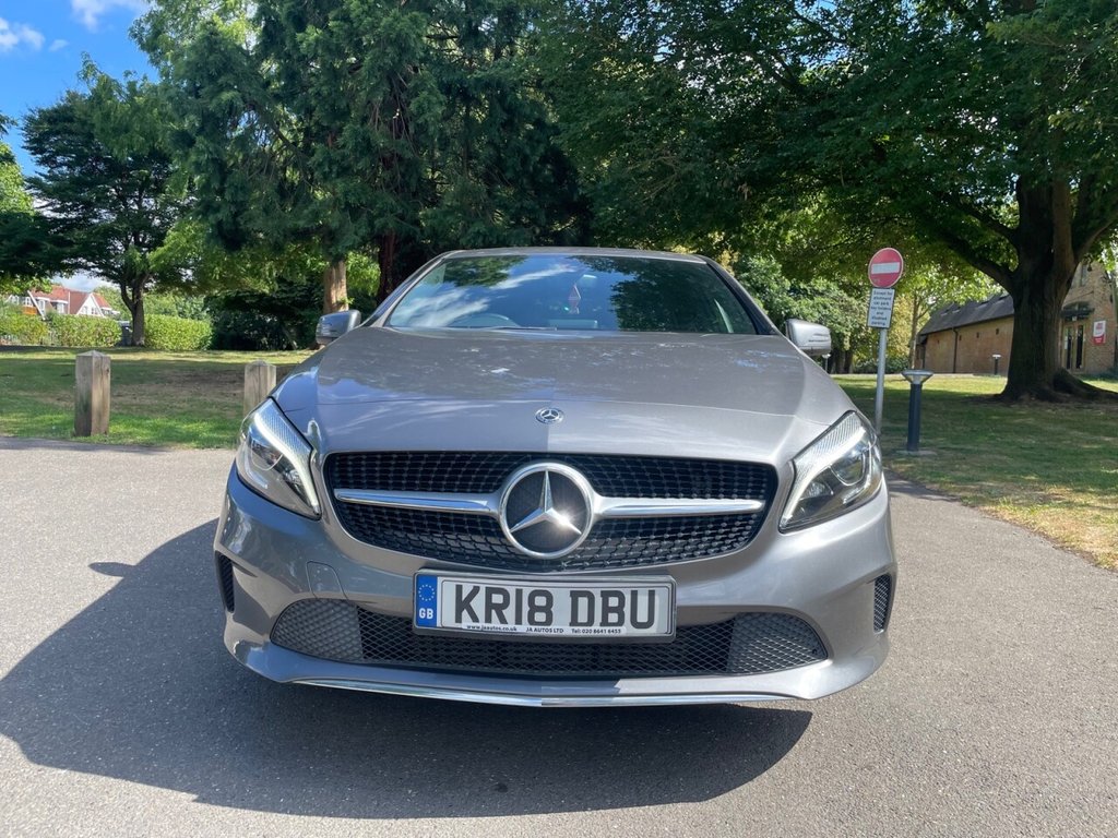 Used Mercedes-Benz A-Class 2018 for sale - 76740375: Photo 2