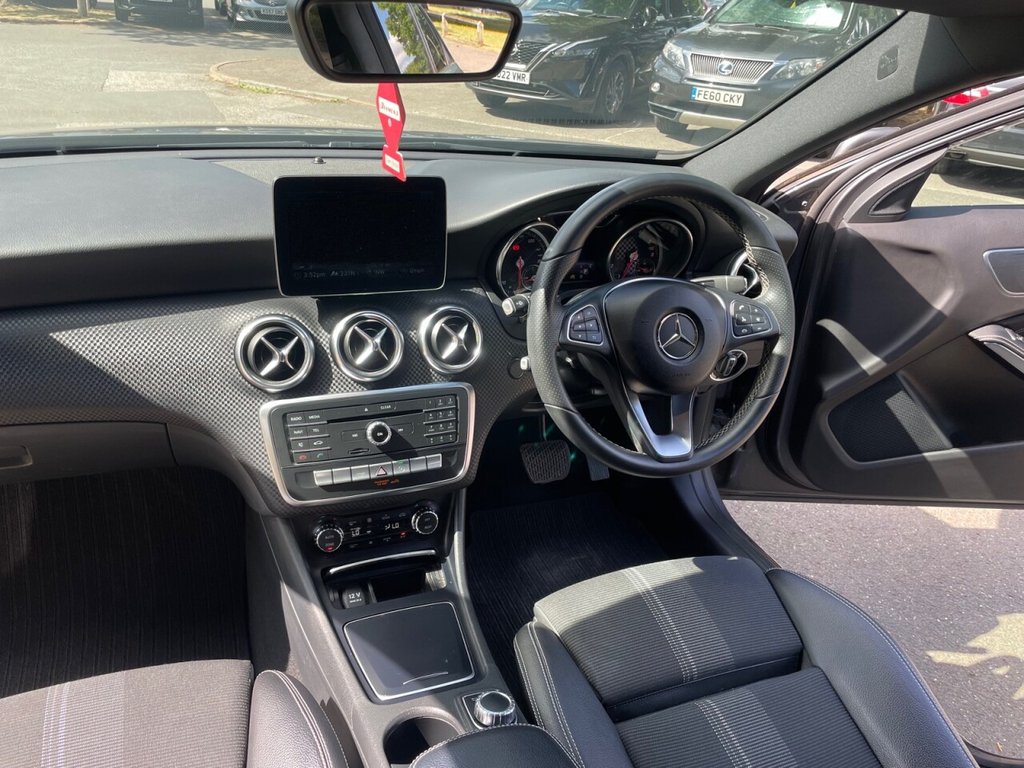 Used Mercedes-Benz A-Class 2018 for sale - 76740375: Photo 25