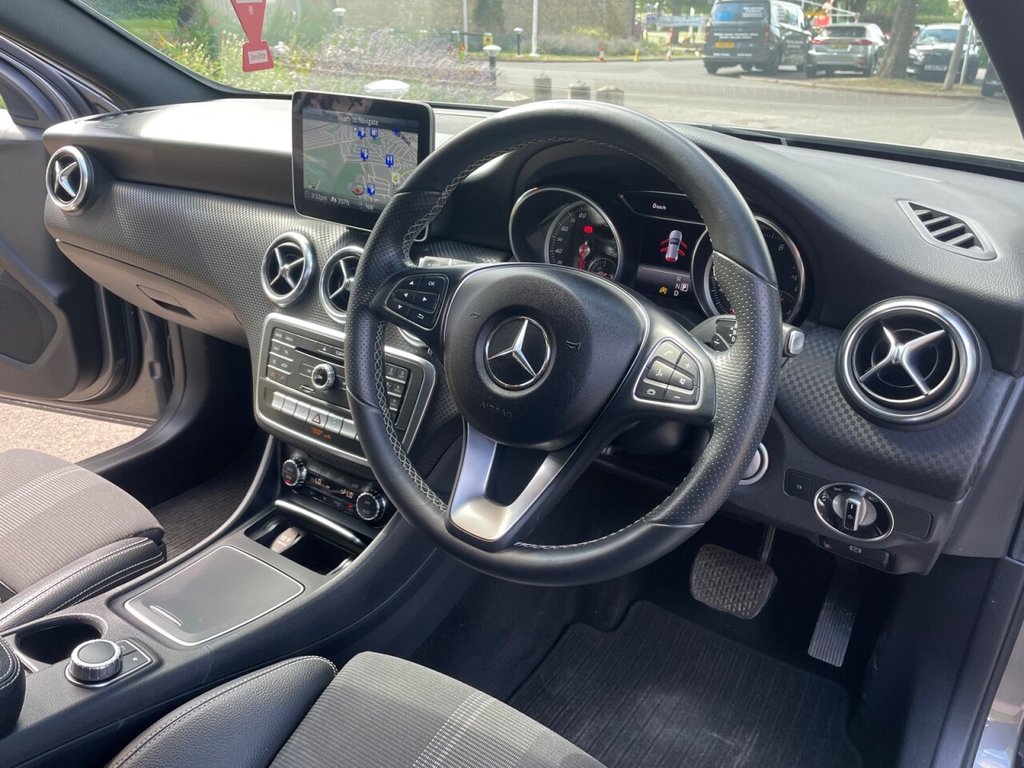 Used Mercedes-Benz A-Class 2018 for sale - 76740375: Photo 5