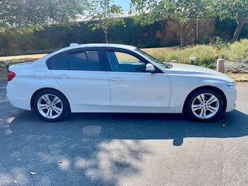 Used BMW 3 Series 2018 for sale - 79358392: Photo
