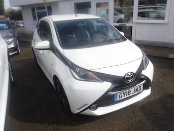 2018 (18) - 1.0 VVT-i x-style Hatchback 5dr Petrol Manual Euro 6 (68 ps)