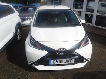 Used Toyota AYGO 2018 for sale - 75947601: Photo