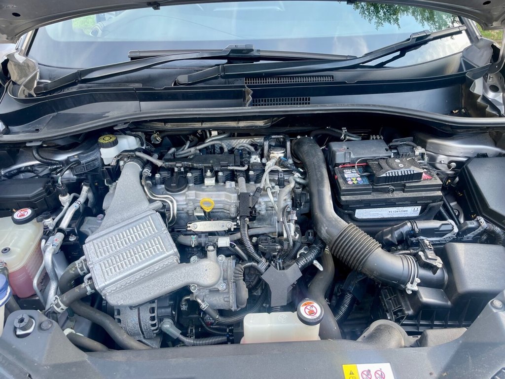 Used Toyota C-HR 2018 for sale - 76068710: Photo 21