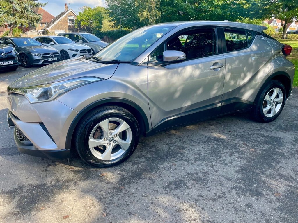 Used Toyota C-HR 2018 for sale - 76068710: Photo 22