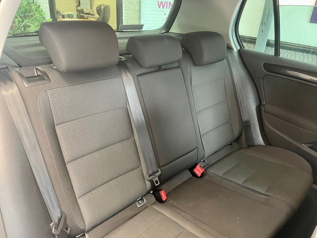 Used Volkswagen Golf 2012 for sale - 76396254: Photo 12