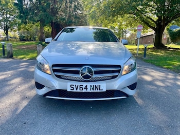 Used Mercedes-Benz A-Class 2014 for sale - 76185402: Photo 2