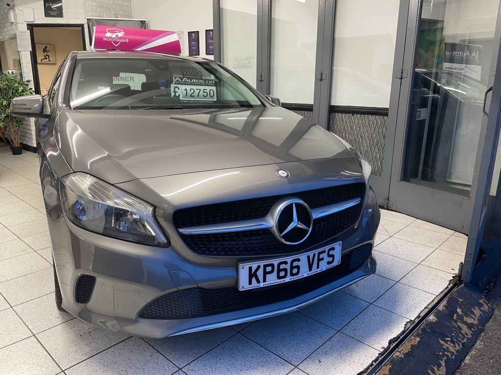 Used Mercedes-Benz A-Class 2016 for sale - 76868129: Photo 4