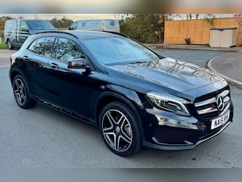 2015 (15) - GLA 250 4Matic AMG Line 5dr Auto [Premium Plus]