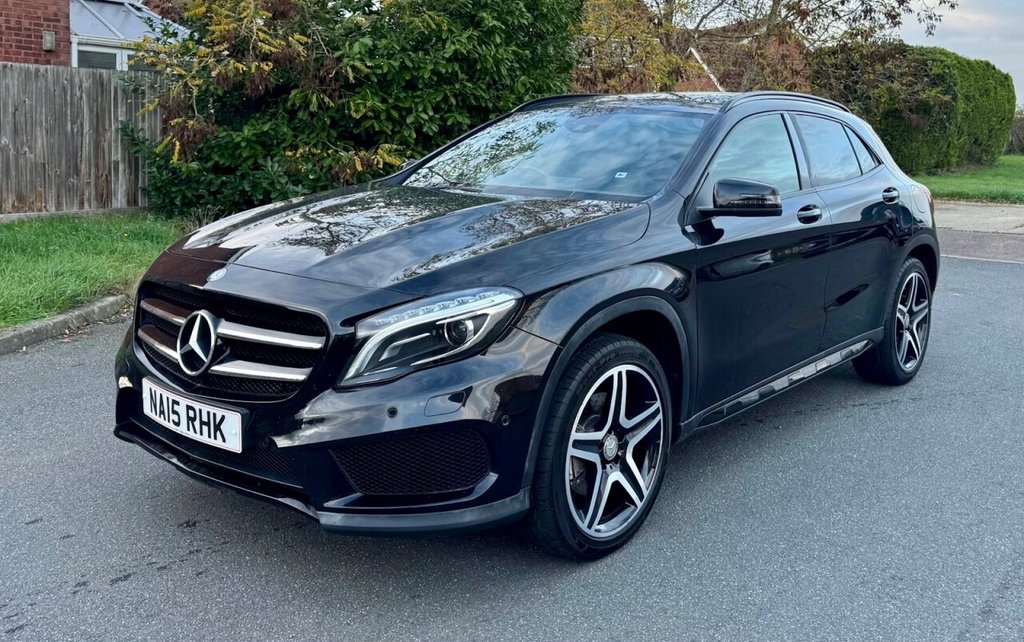 Used Mercedes-Benz GLA 2015 for sale - 76923857: Photo 2