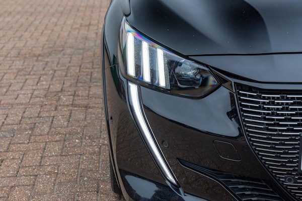 Used Peugeot 208 2022 for sale - 76059395: Photo 21