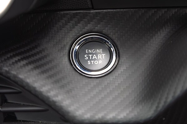 Used Peugeot 208 2022 for sale - 76059395: Photo 36