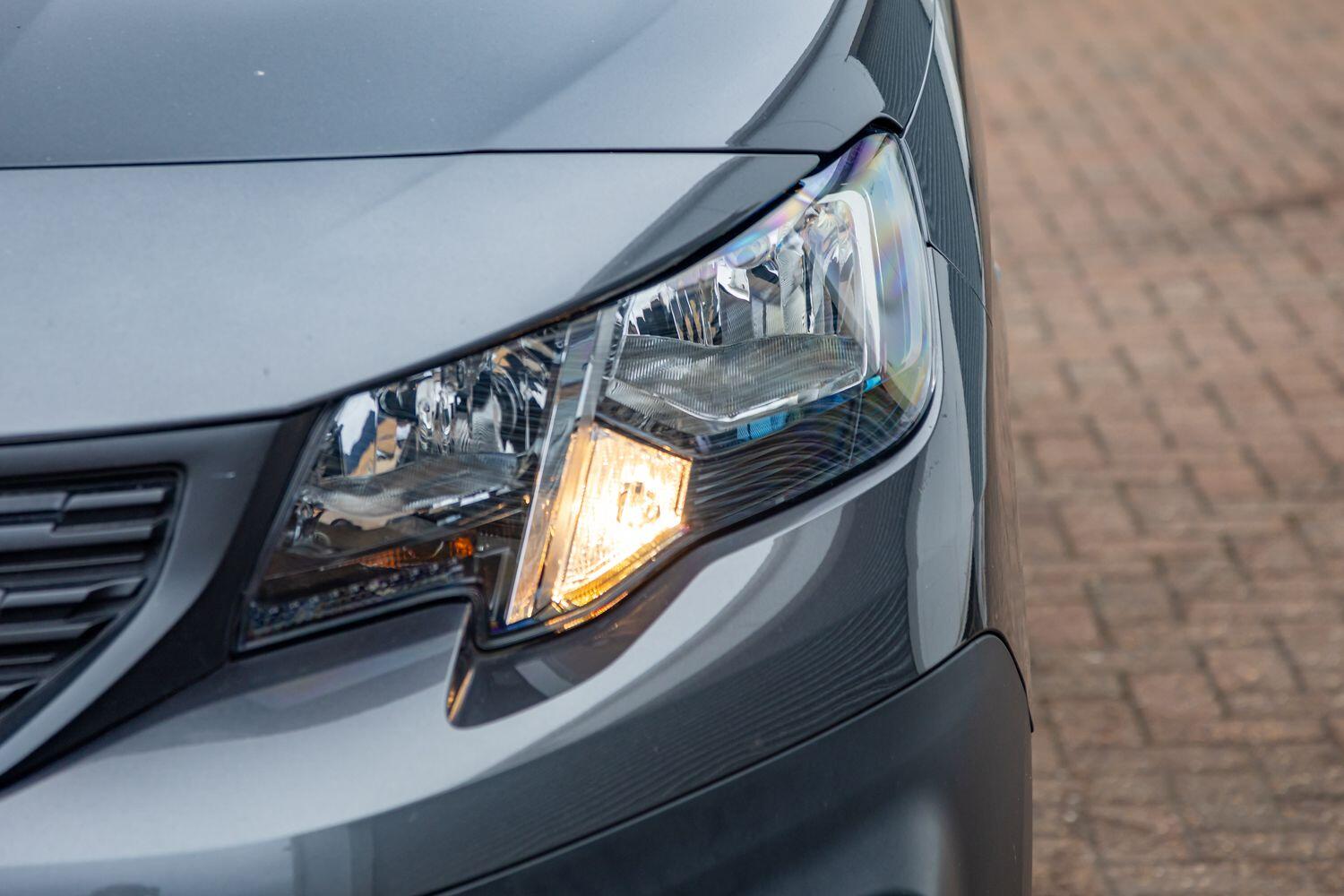 Used Peugeot e-Partner 2022 for sale - 76060113: Photo 19