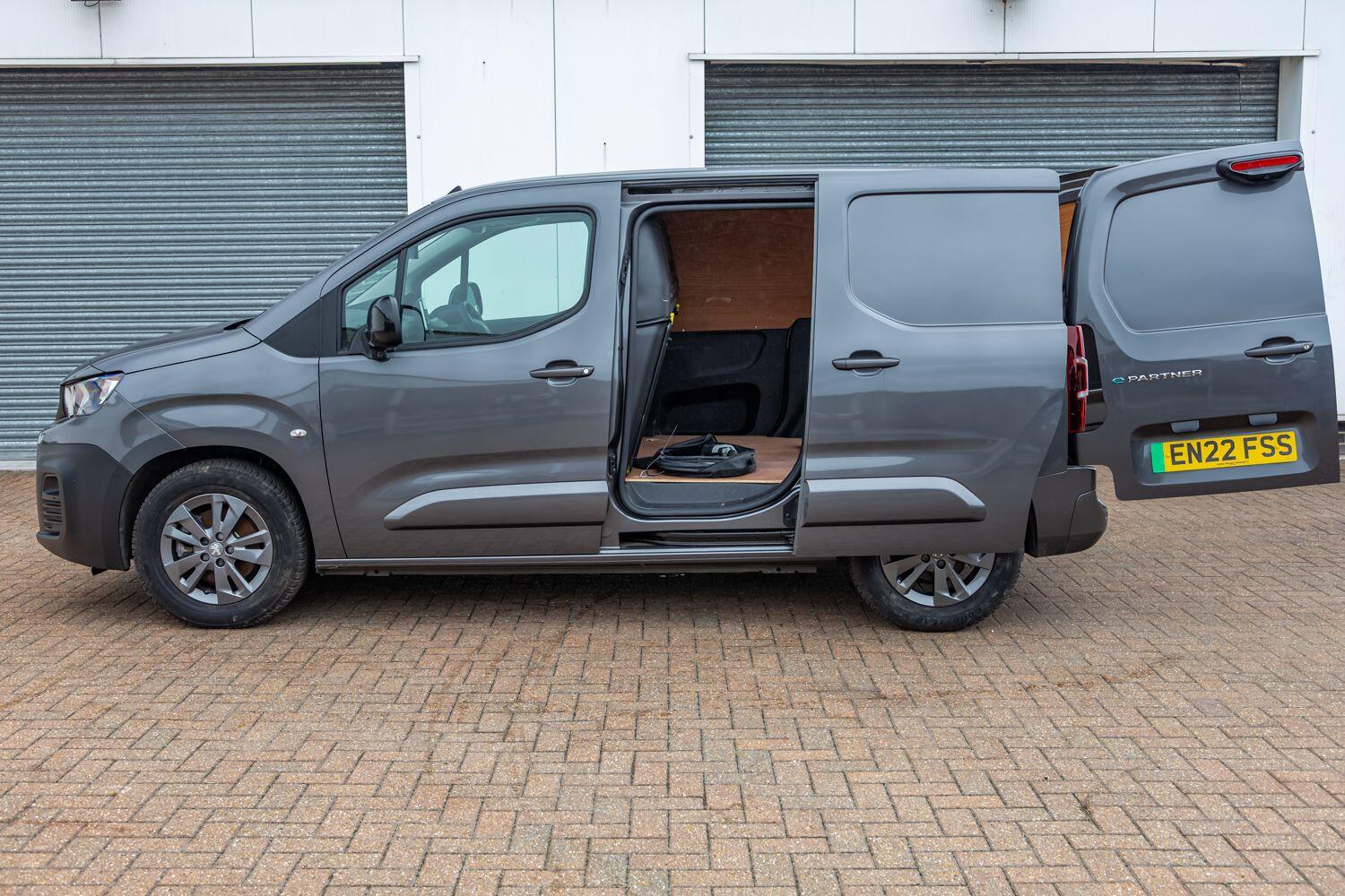 Used Peugeot e-Partner 2022 for sale - 76060113: Photo 29