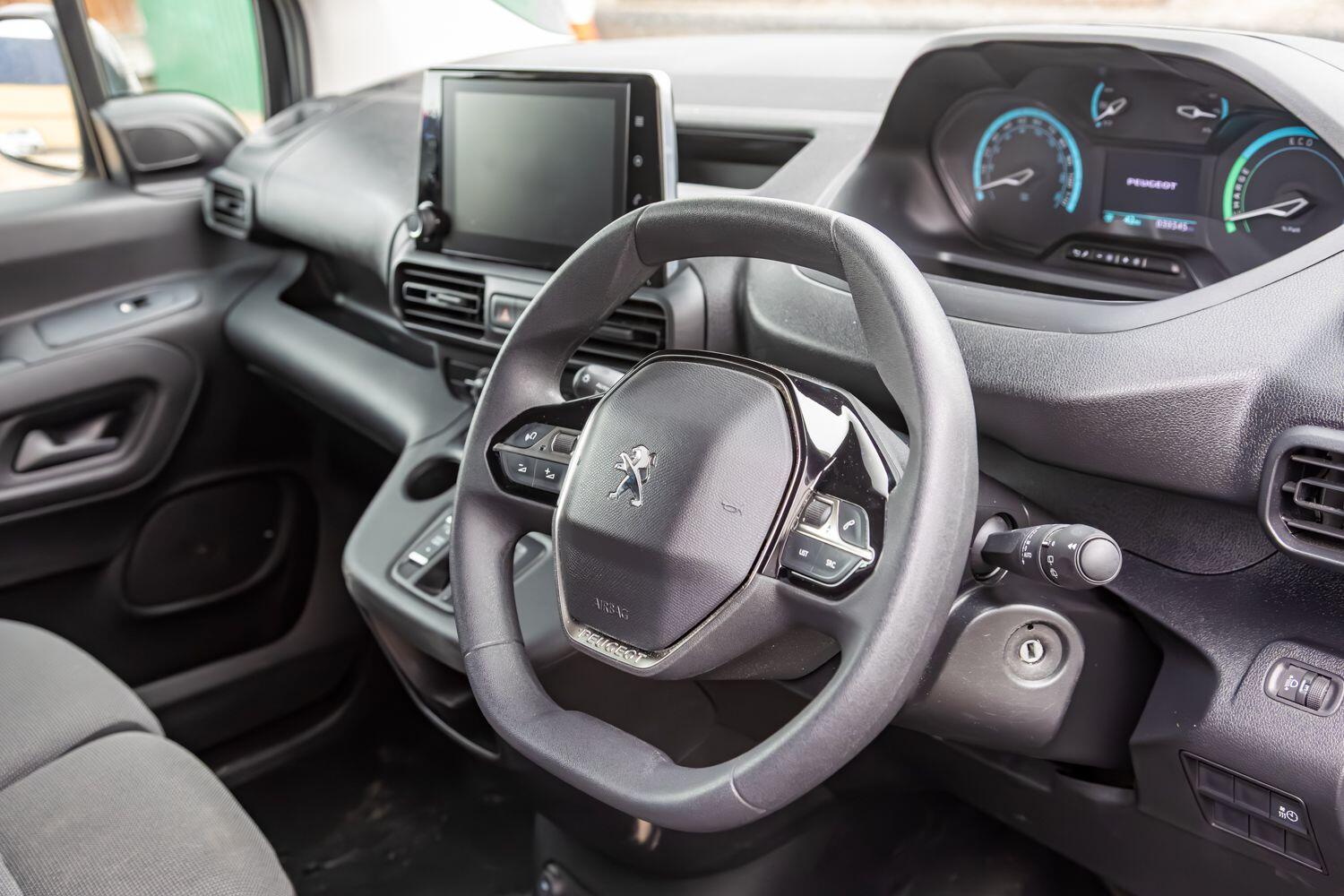 Used Peugeot e-Partner 2022 for sale - 76060113: Photo 38