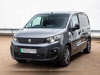 Used Peugeot e-Partner 2022 for sale - 76060113: Photo