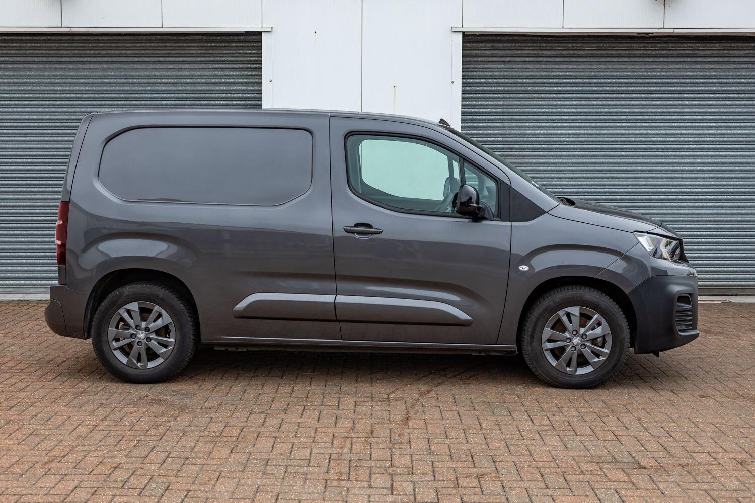 Used Peugeot e-Partner 2022 for sale - 76060113: Photo 8