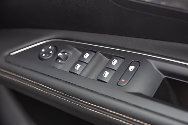 Used Peugeot 3008 2023 for sale - 76166810: Photo 33