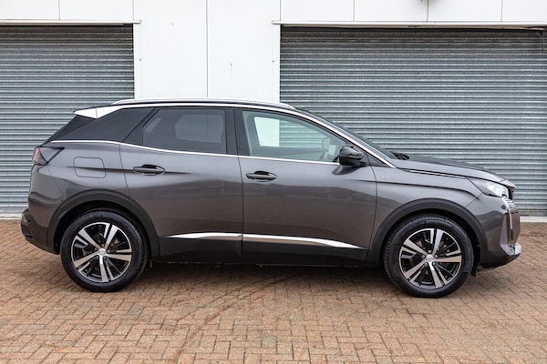 Used Peugeot 3008 2023 for sale - 76166810: Photo 8