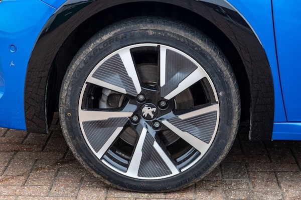 Used Peugeot E-208 2021 for sale - 76059285: Photo 15