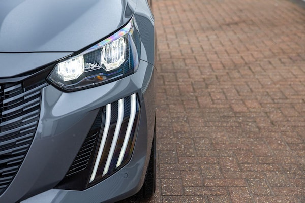 Used Peugeot E-208 2024 for sale - 76059991: Photo 19