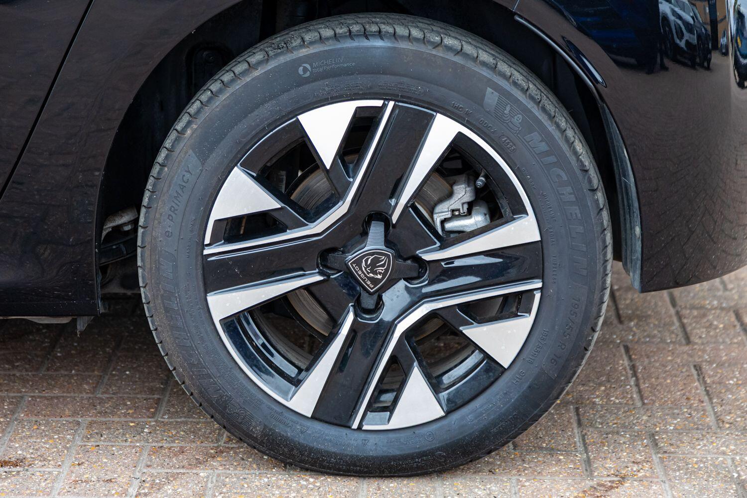 Used Peugeot E-208 2024 for sale - 75781268: Photo 15