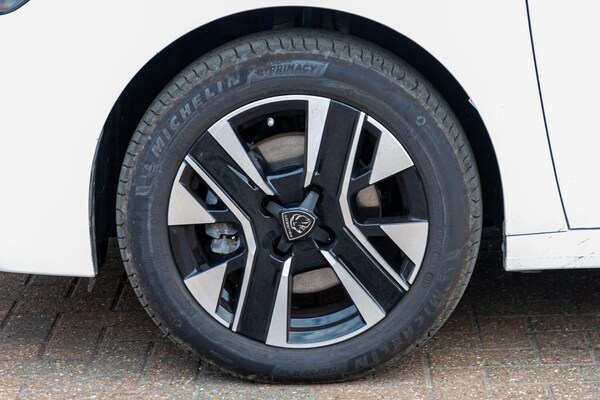 Used Peugeot 208 2024 for sale - 76084597: Photo 14