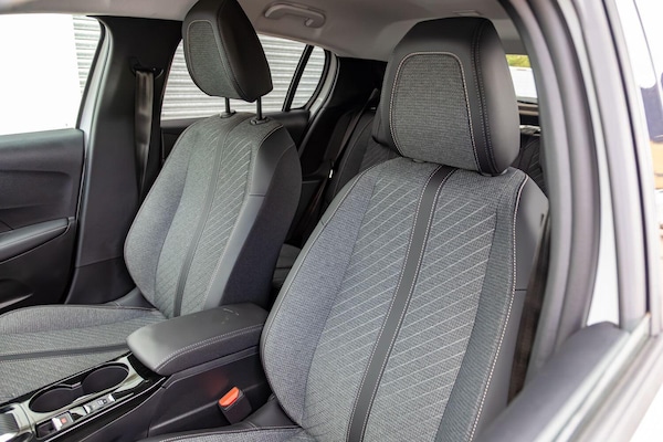Used Peugeot 208 2024 for sale - 76084597: Photo 28
