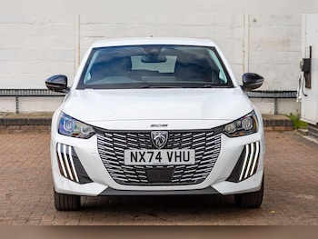 Used Peugeot 208 2024 for sale - 76084597: Photo 2