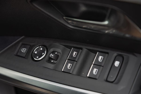 Used Peugeot 3008 2024 for sale - 76012077: Photo 33