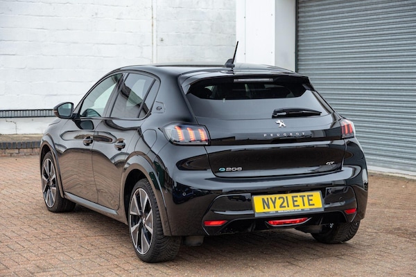 Used Peugeot E-208 2021 for sale - 76059535: Photo 13