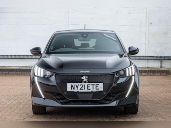 Used Peugeot E-208 2021 for sale - 76059535: Photo 2
