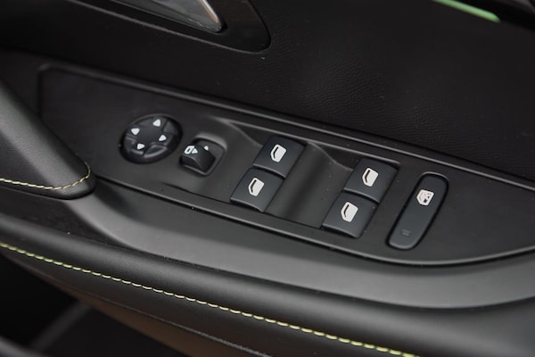 Used Peugeot E-208 2021 for sale - 76059535: Photo 32