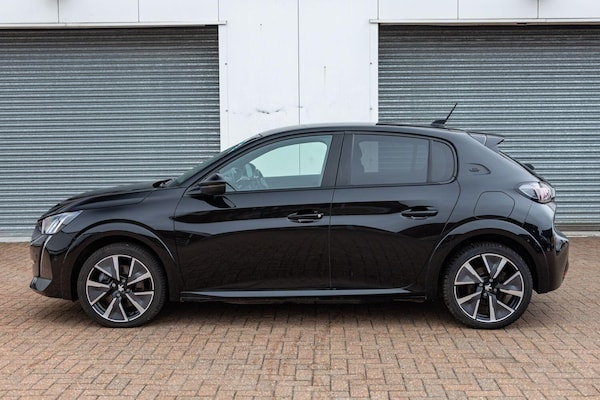 Used Peugeot E-208 2021 for sale - 76059535: Photo 9