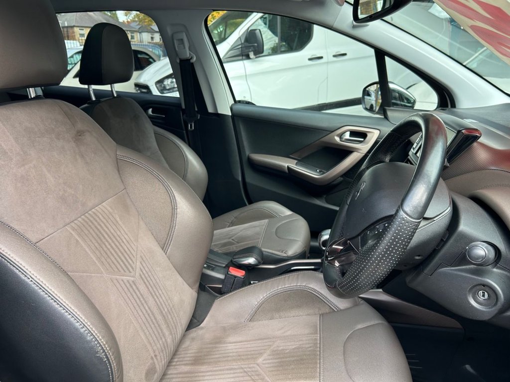 Used Peugeot 2008 2014 for sale - 76235856: Photo 4