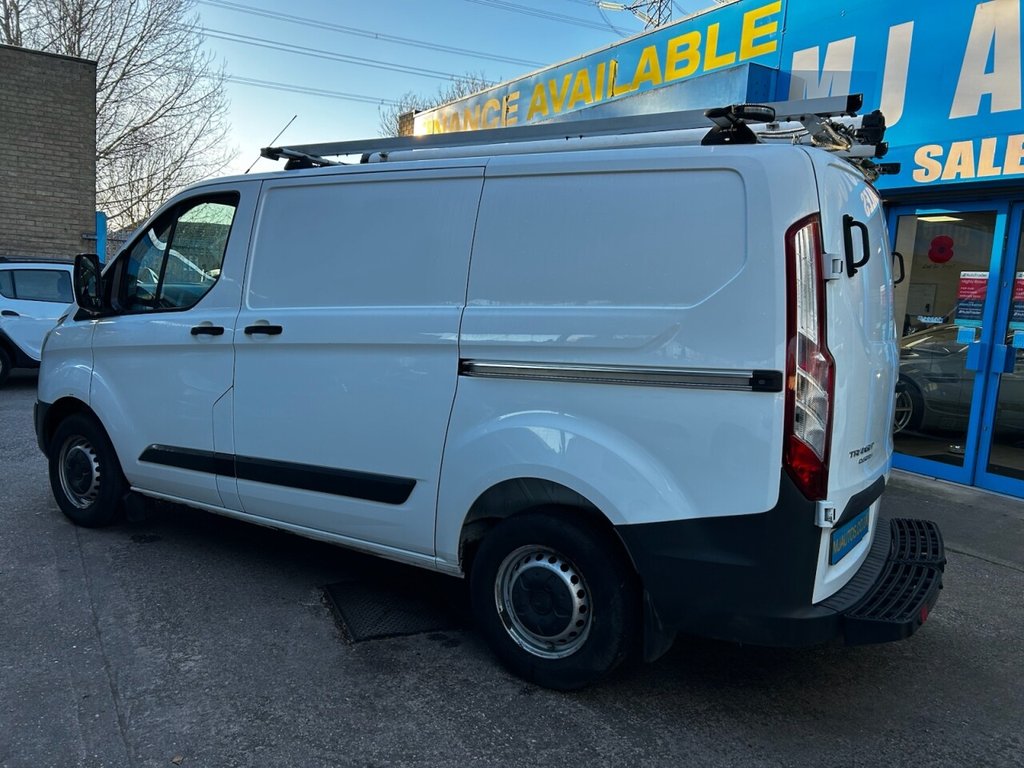 Used Ford Transit Custom 2017 for sale - 77080508: Photo 24