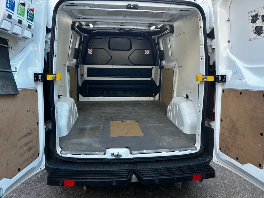 Used Ford Transit Custom 2017 for sale - 77080508: Photo 3