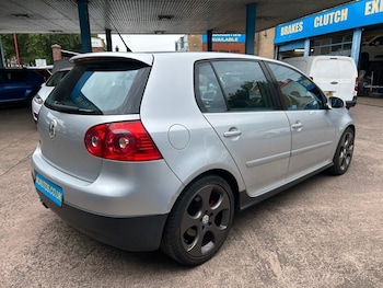 Used Volkswagen Golf 2005 for sale - 75149277: Photo