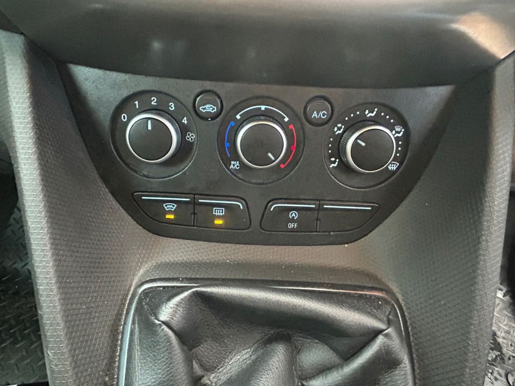 Used Ford Transit Connect 2016 for sale - 77583069: Photo 19