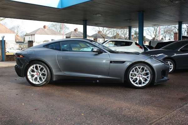 Used Jaguar F-Type 2018 for sale - 73189195: Photo 11