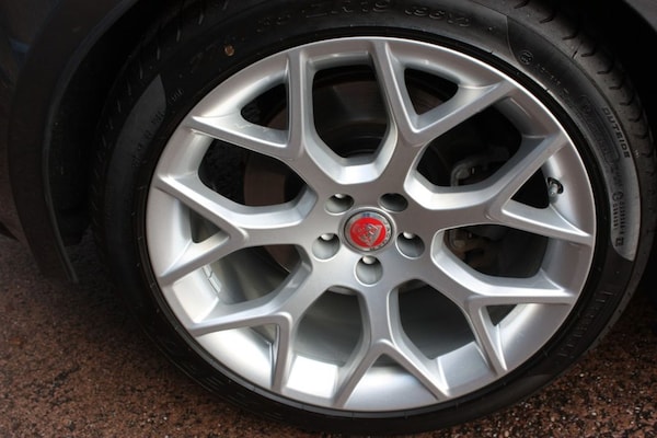 Used Jaguar F-Type 2018 for sale - 73189195: Photo 38